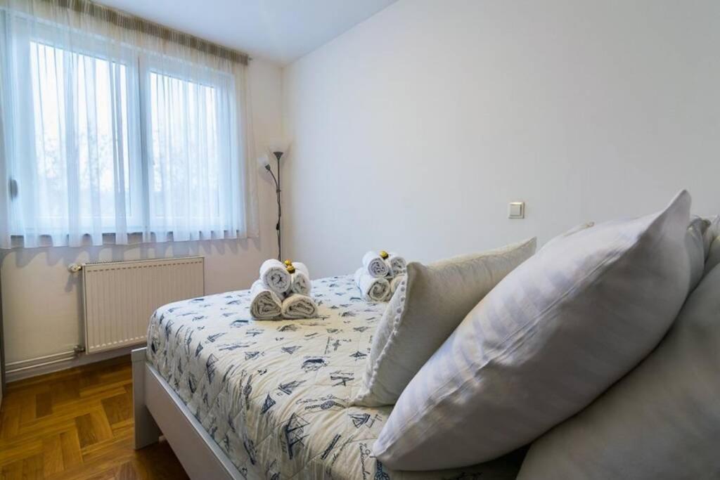 Apartment Jarun Brac Zagabria Esterno foto