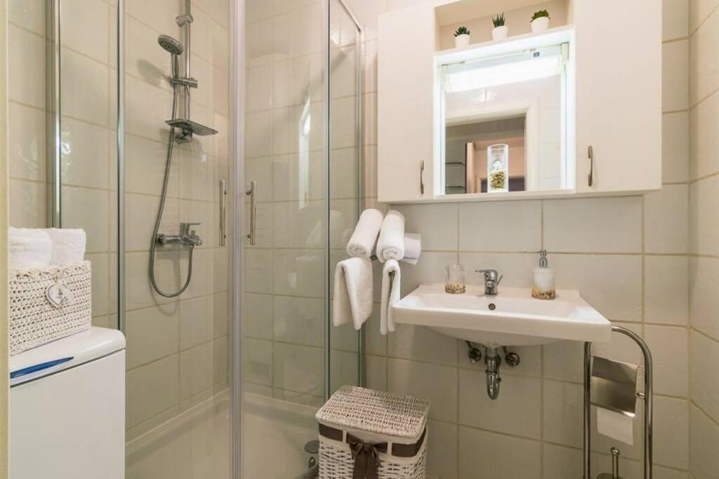 Apartment Jarun Brac Zagabria Esterno foto